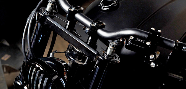 Yamaha-XJR-1300-Guerilla-Four-Rough-Crafts